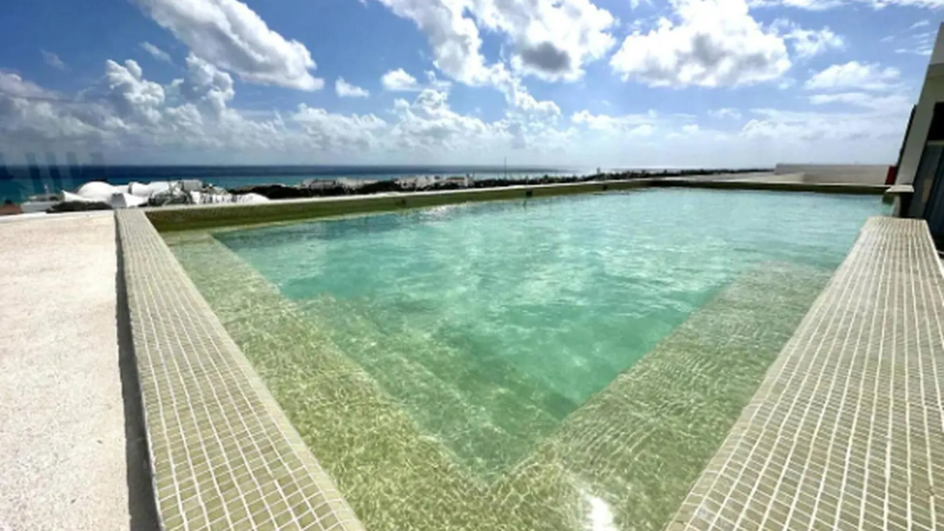 Beautiful Apartment In Playa Playa del Carmen